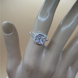 💎 Women's Fashion Diamond Ring 💍 Size 6